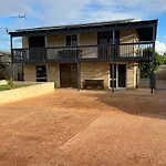 Seashells Holiday House - Kalbarri