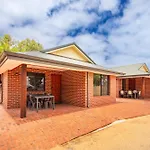 Kalbarri Tudor Holiday Park