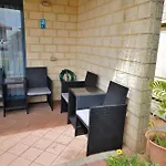 Blue Ocean Villa 2 - Kalbarri Wa