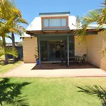 Blue Ocean Villa 4 - Kalbarri Wa