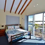 Tropical Hideaway - Kalbarri Wa