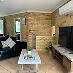 Kalbarri Holiday Villas B