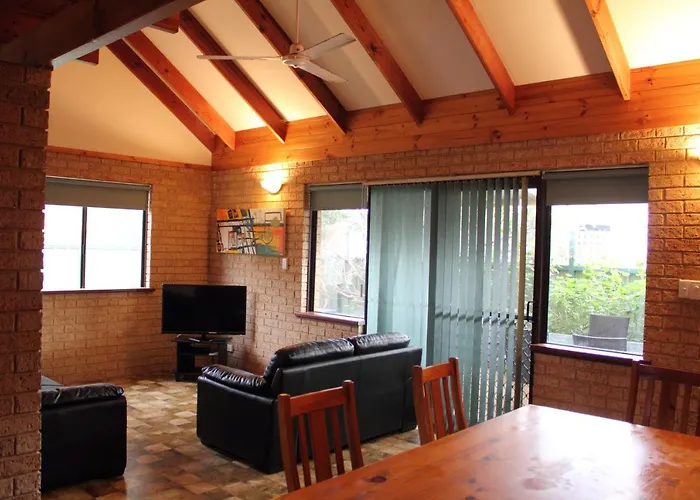 Kestrel Chalets