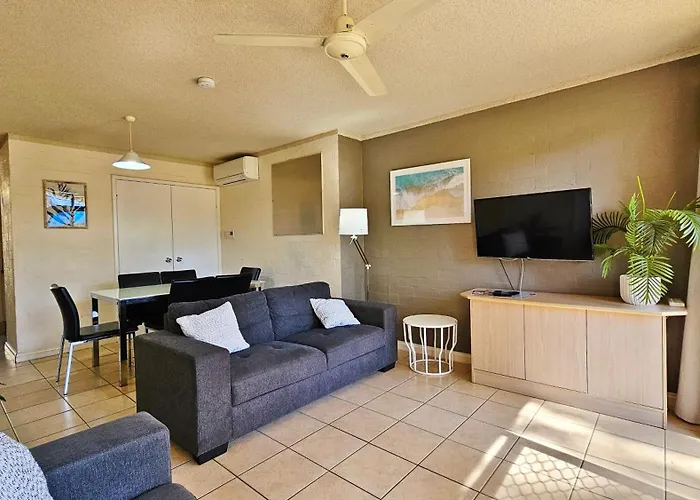 Riverview Holiday Apartment 32 - Kalbarri Wa