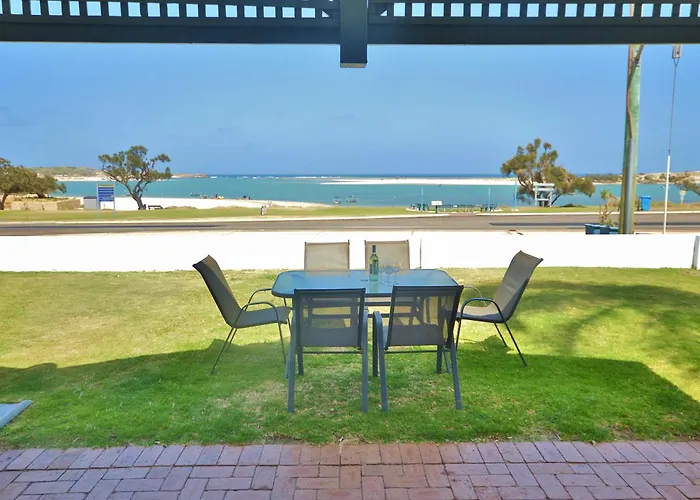 Waterfront Apartment 2 - Kalbarri Wa