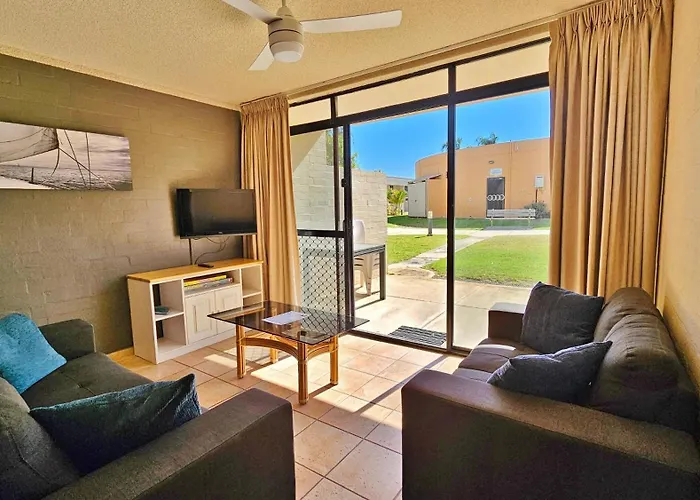 Riverview Holiday Apartment 34 - Kalbarri Wa