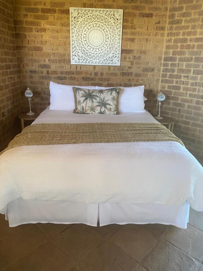 Bed & Breakfast Nautilus Retreat 3*