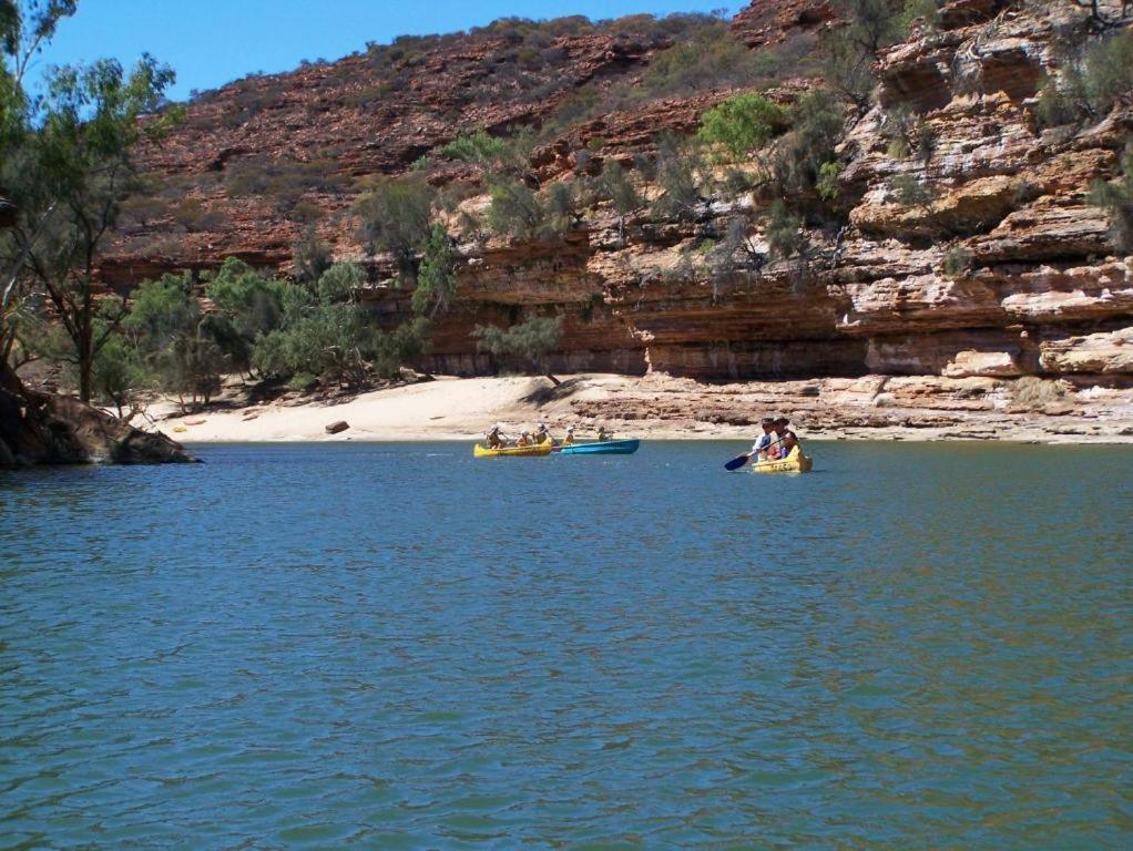 Riverview Holliday Villa With River Views And Pool Kalbarri