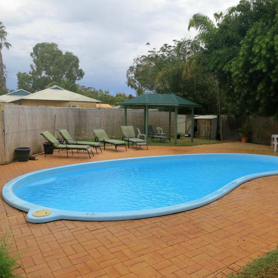 Kalbarri Inn Inn *