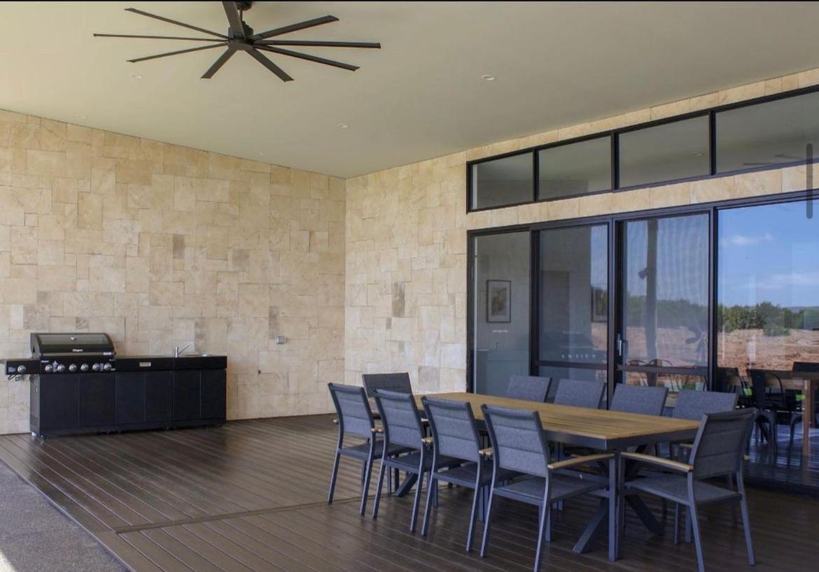 Holiday home Off The Hook