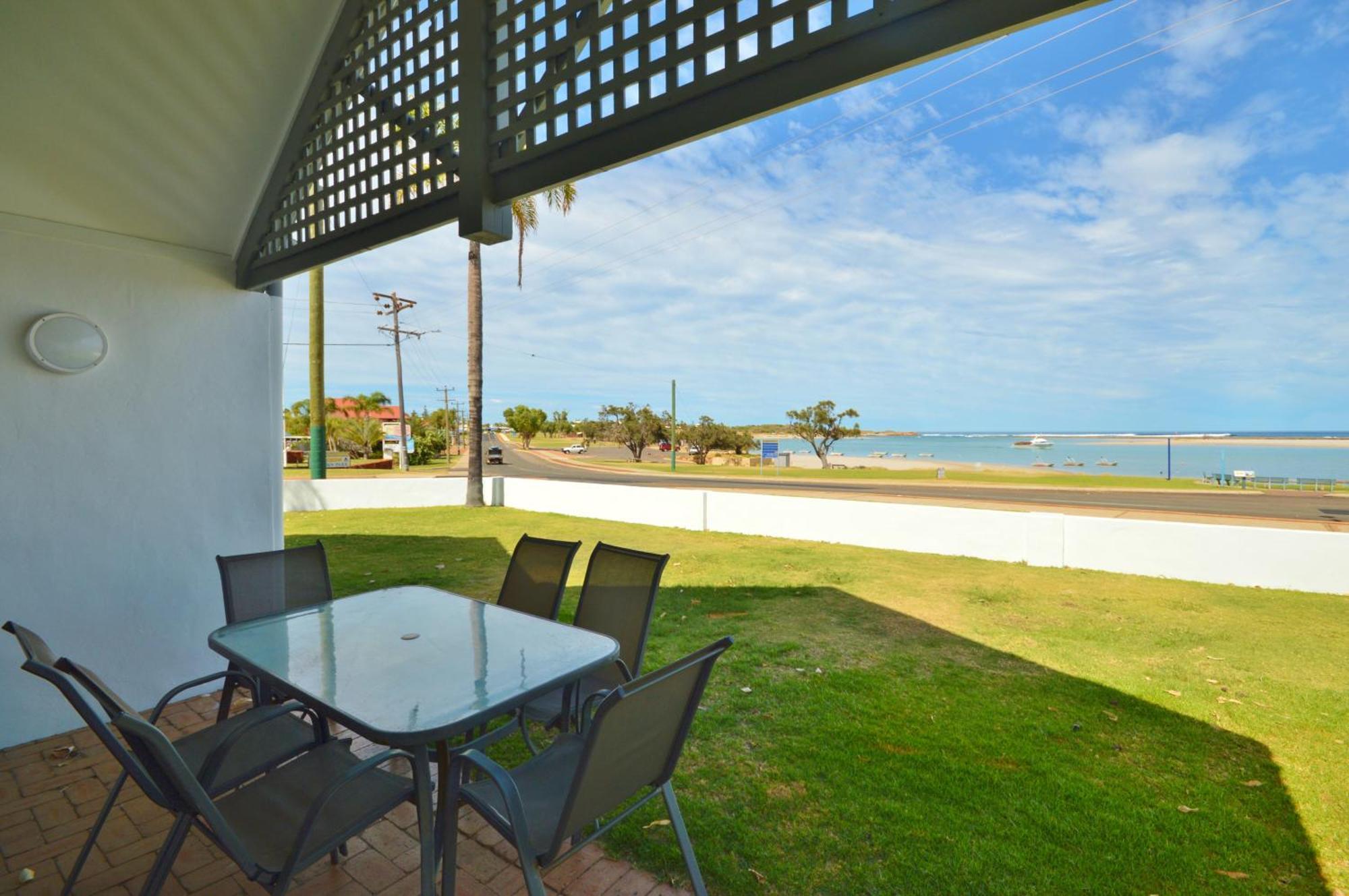 Apartment Waterfront 2 - Wa