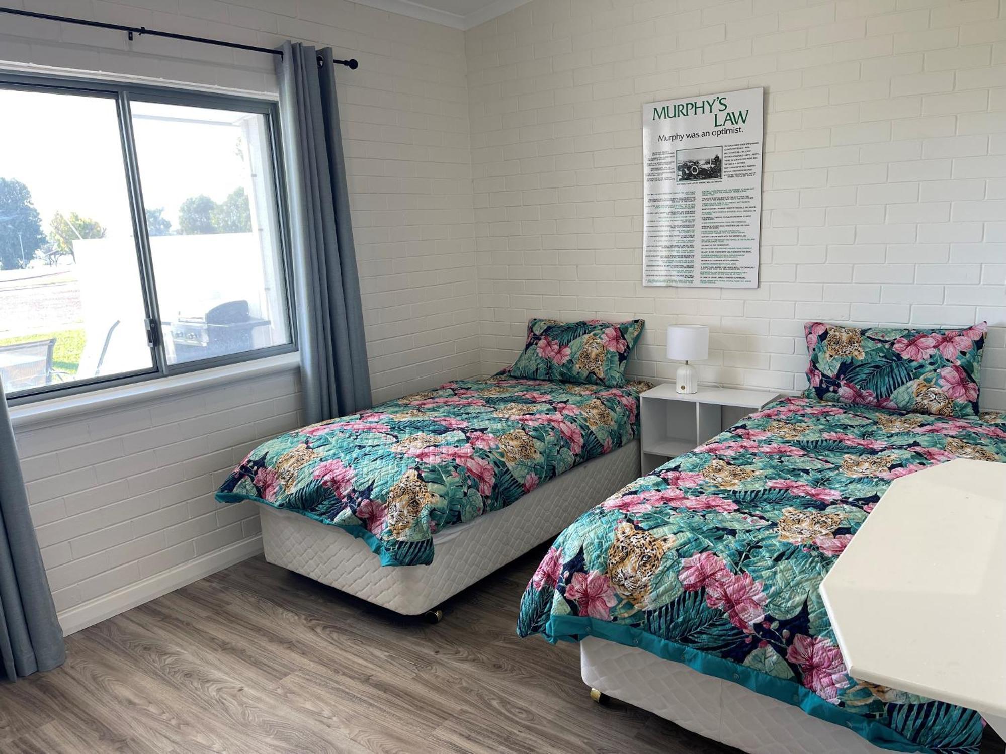 Sunsea - 3 *