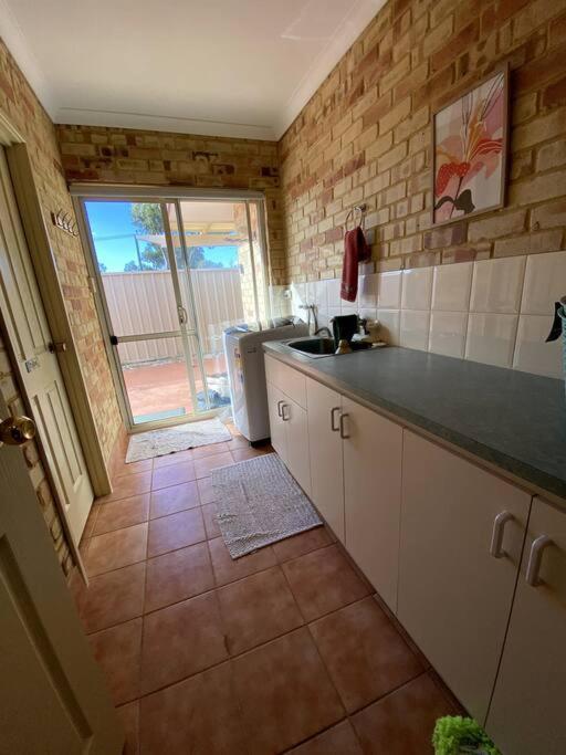 Pets Ok - Sleeps 6 Villa Kalbarri