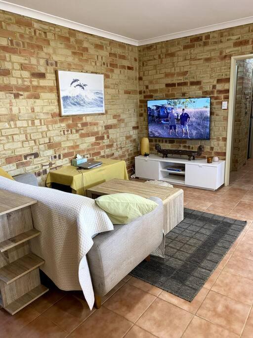Pets Ok - Sleeps 6 Villa Kalbarri