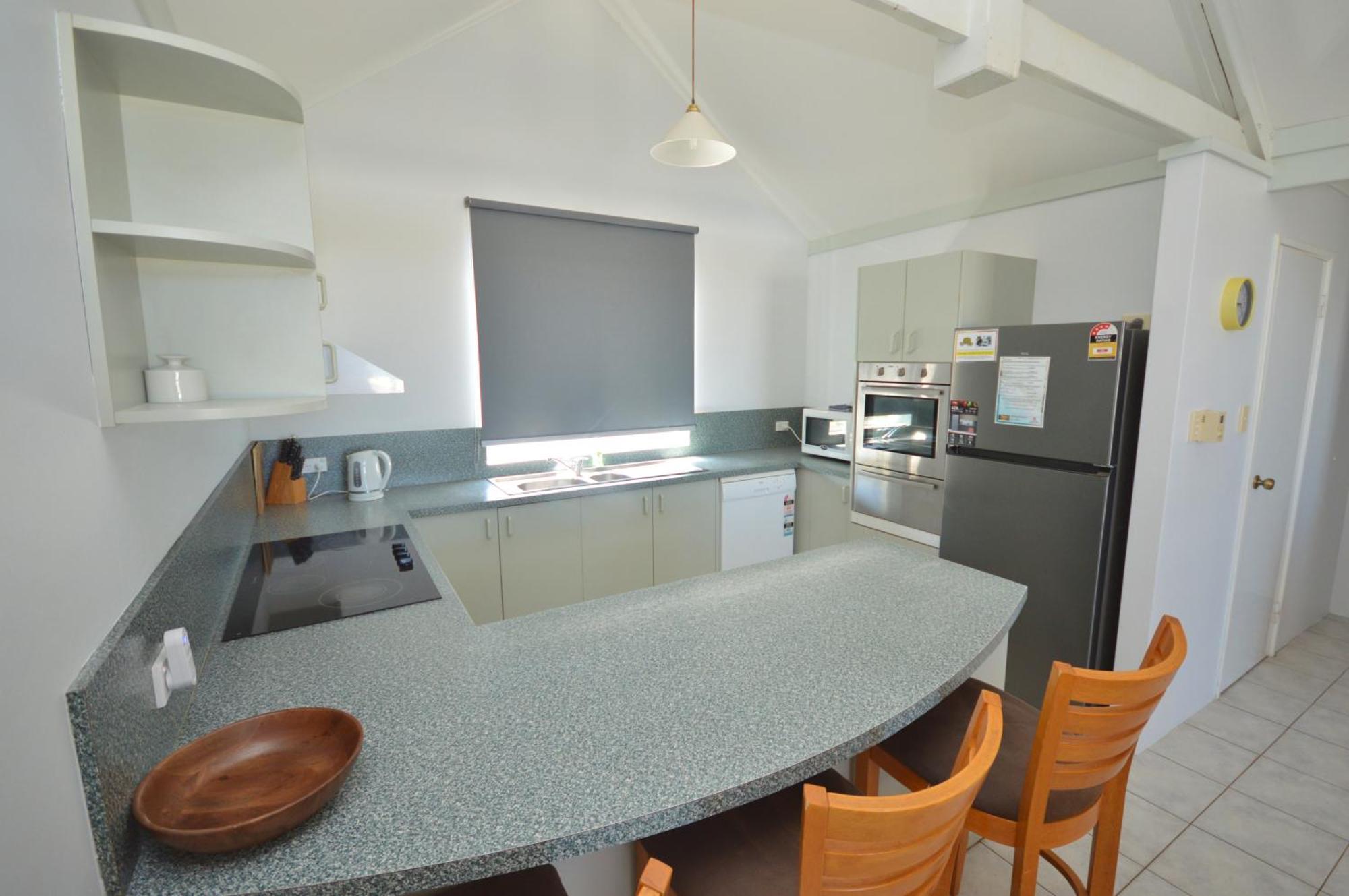 Waterfront Unit 3 - Wa Apartment *
