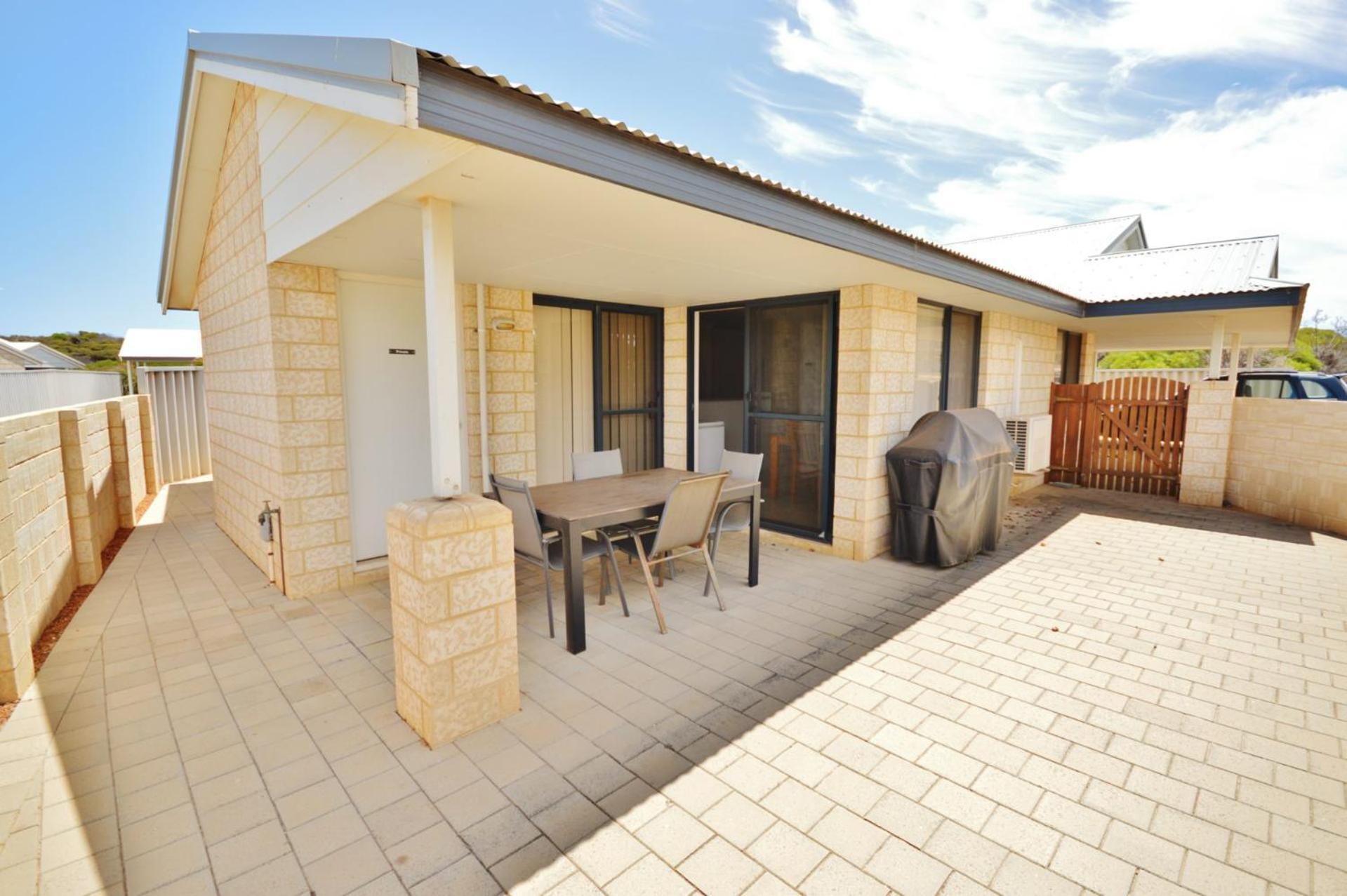 Surfside Retreat - Kalbarri, Wa *