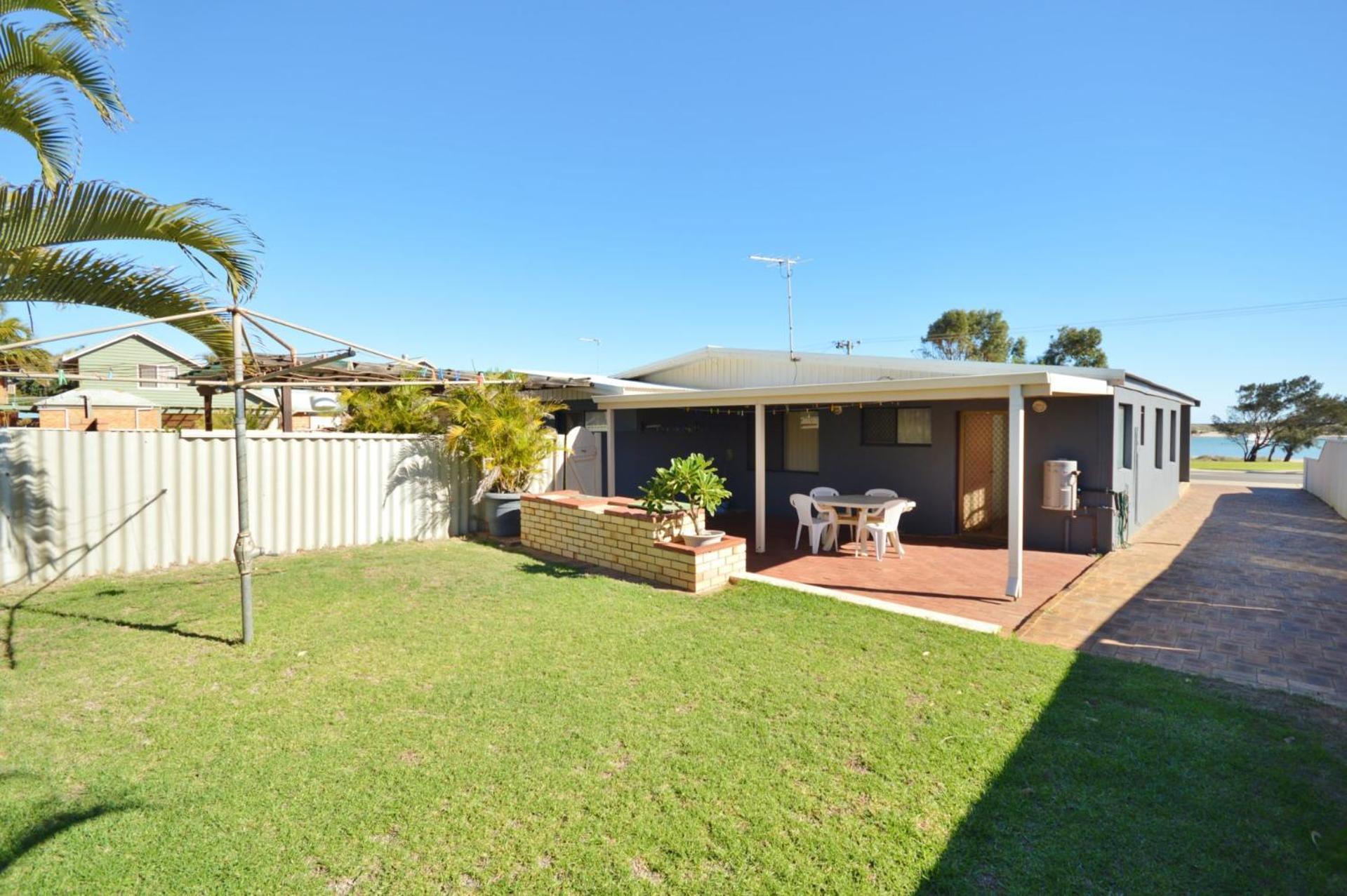 Waters A - Wa Holiday home