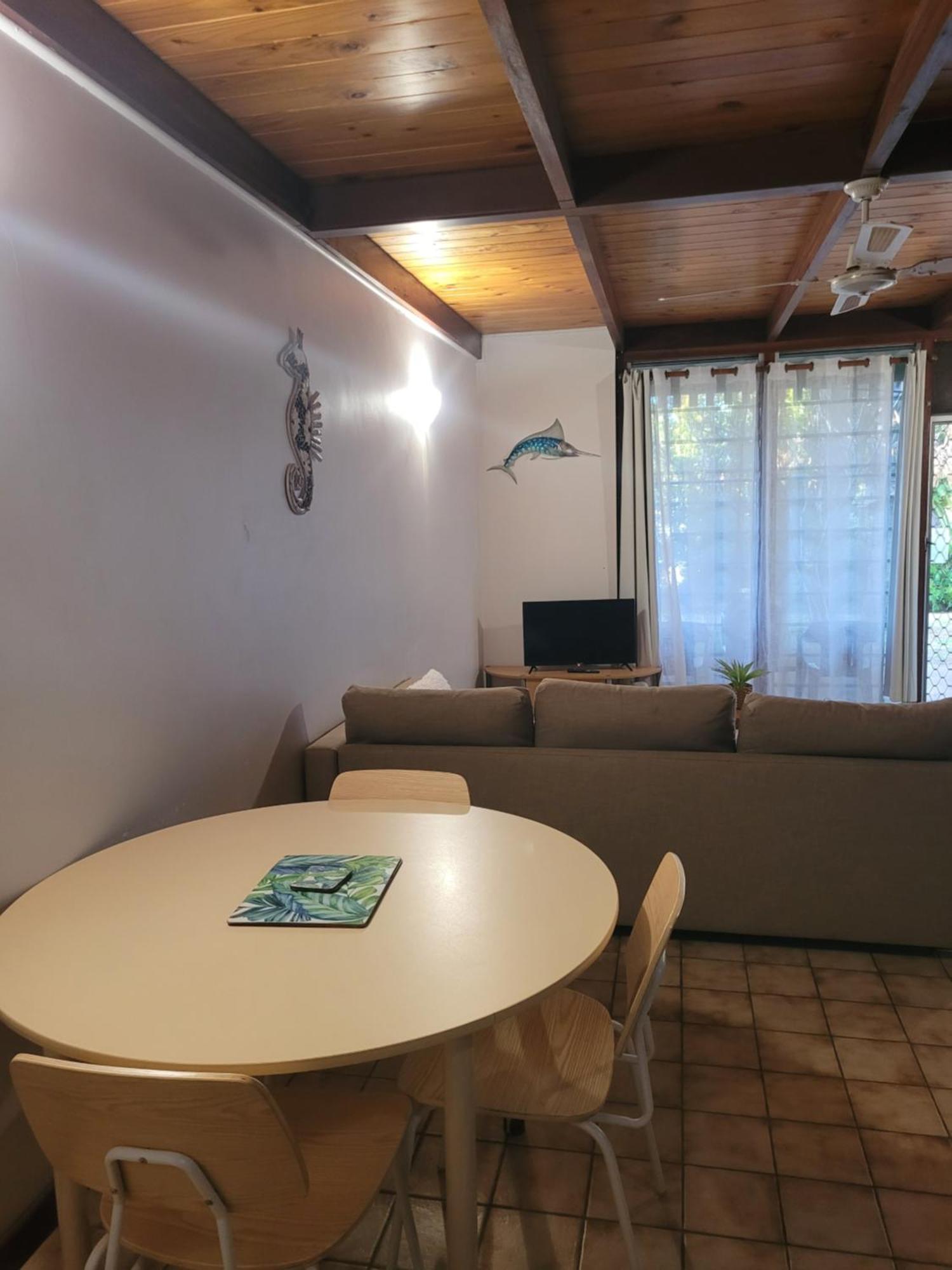 Reef 9 Apartment *