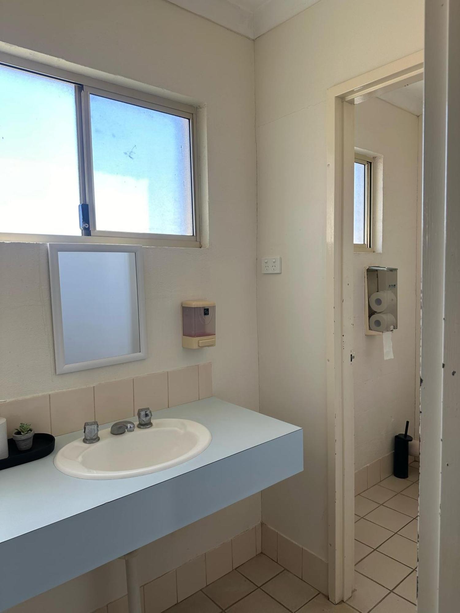 Kalbarri Inn Kalbarri