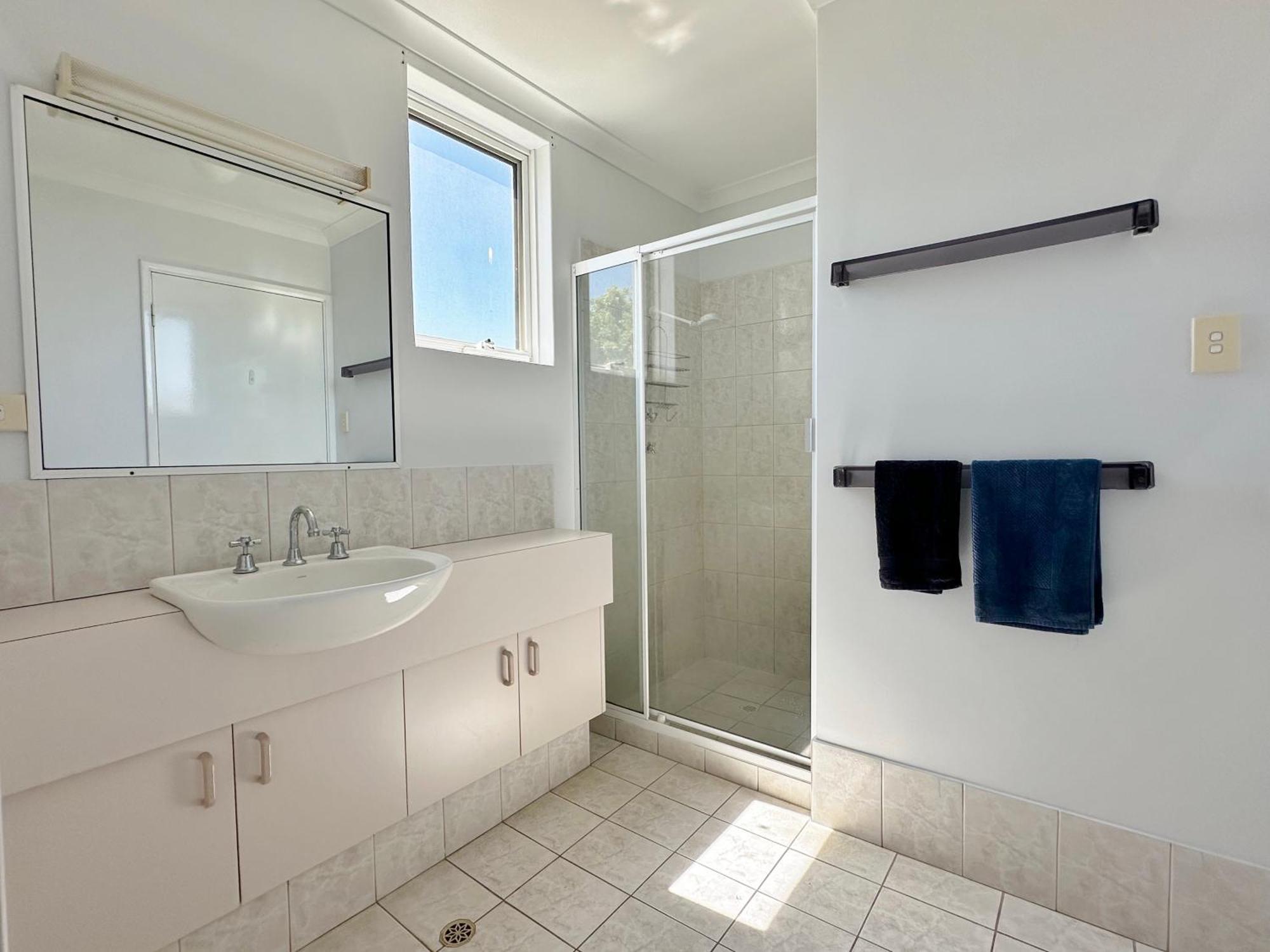 Waterfront Unit 4 - Wa Apartment