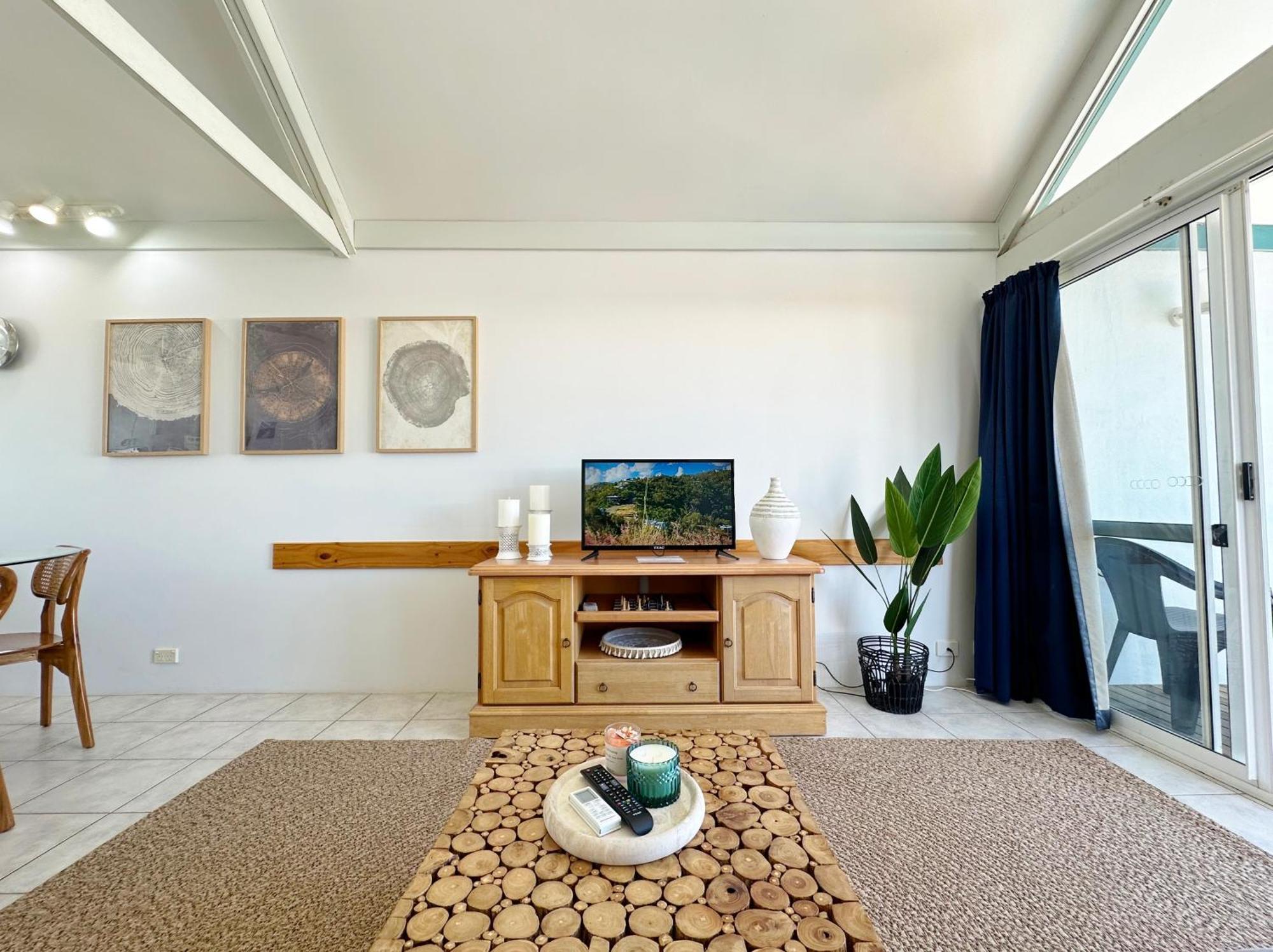 Waterfront Unit 4 - Wa Apartment *