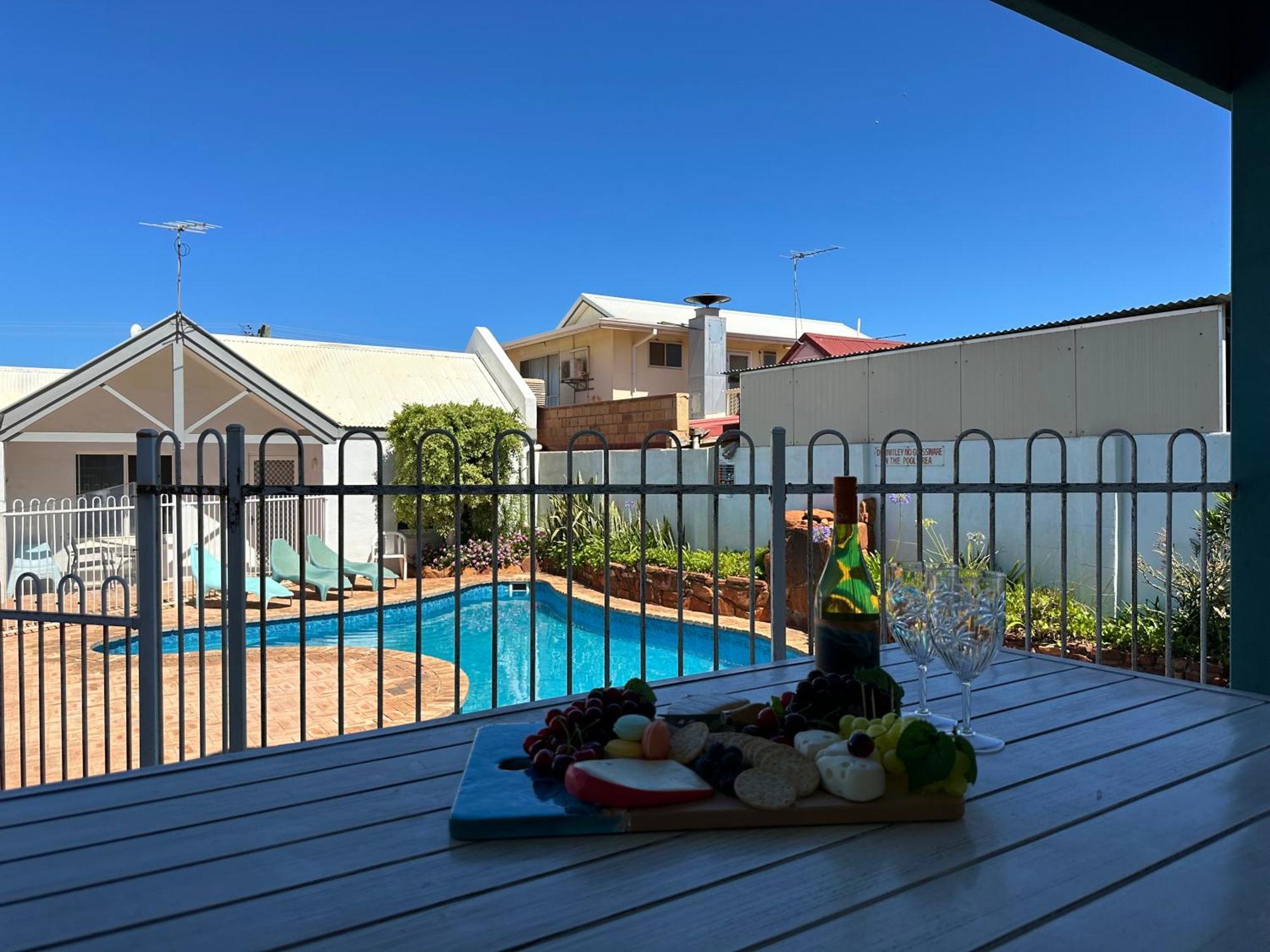 Waterfront Unit 4 - Wa Apartment *