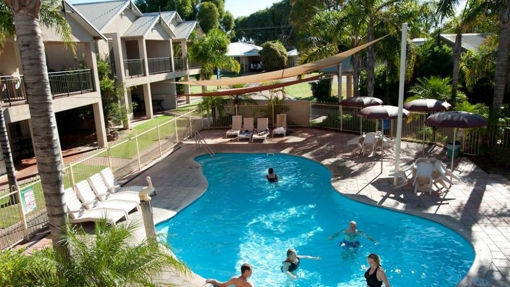 Resort Pelican Shore 4*