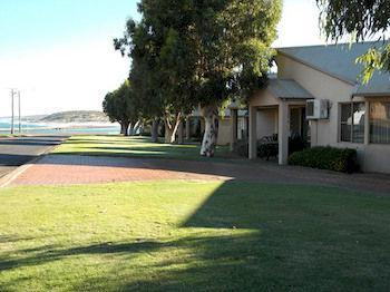 Villa Pelican Shore Oceanfront 6 Kalbarri