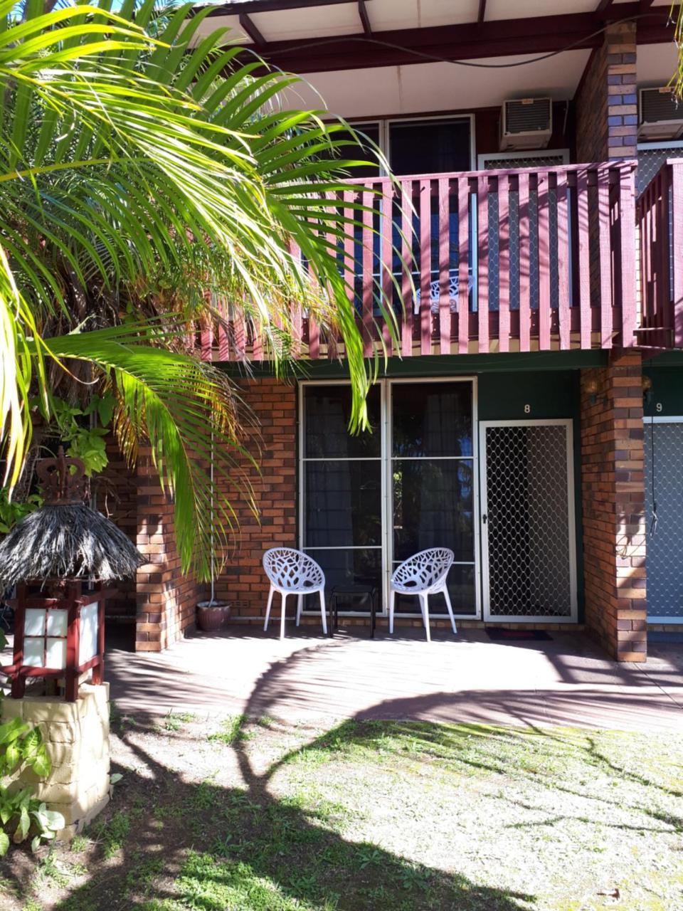 Eight Apartment