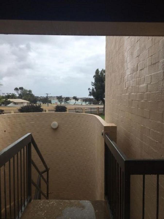 Riverview Holliday Villa With River Views And Pool * Kalbarri