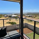 The Lookout Kalbarri Amazing Views - Free Wifi & Netflix