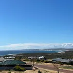 The Lookout Kalbarri Amazing Views - Free Wifi & Netflix