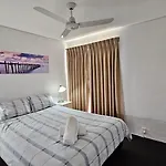 Riverview Holiday Apartment 14 - Kalbarri Wa