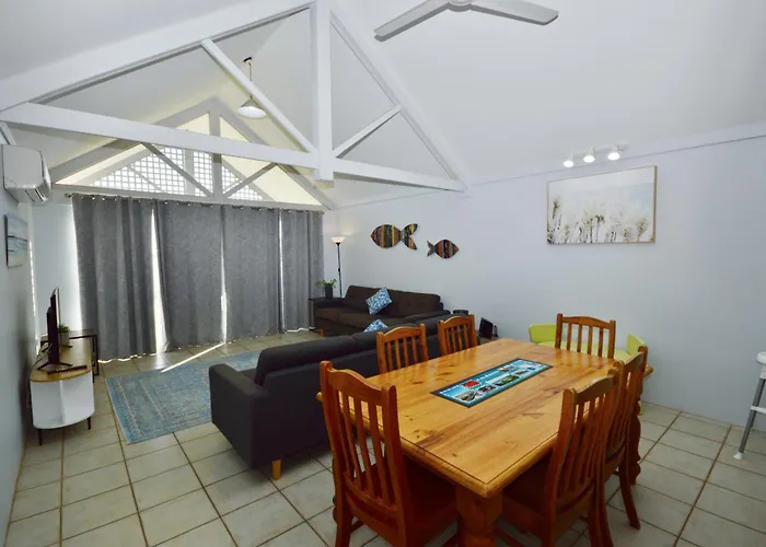 Waterfront Apartment 1 - Kalbarri Wa