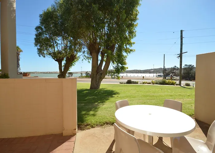 Riverview Holiday Apartment 2 - Kalbarri Wa