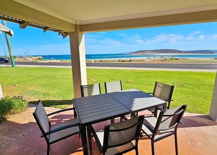 Pelican Shore Villa 5 - Kalbarri Wa
