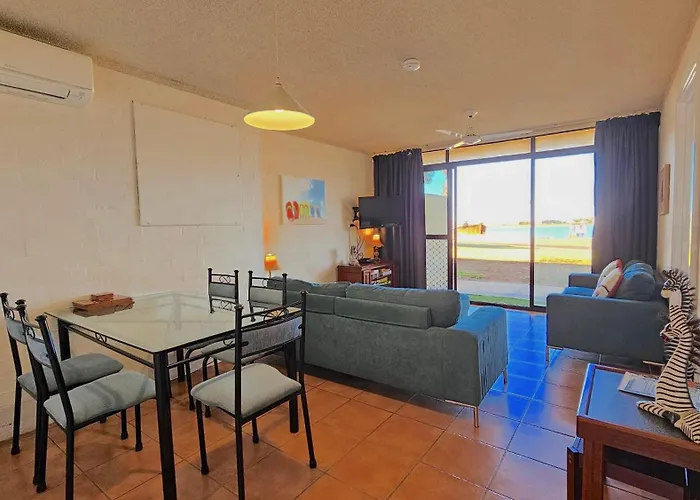 Riverview Holiday Apartment 3 - Kalbarri Wa