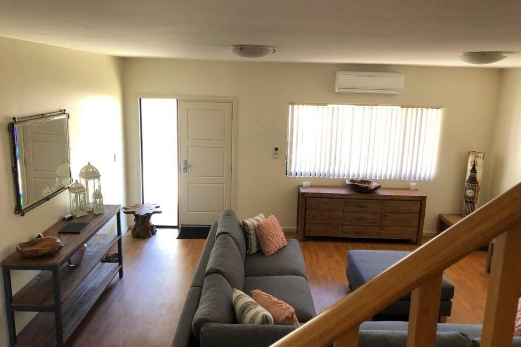 The Lookout Amazing Views - Free Wifi & Netflix Holiday home Kalbarri