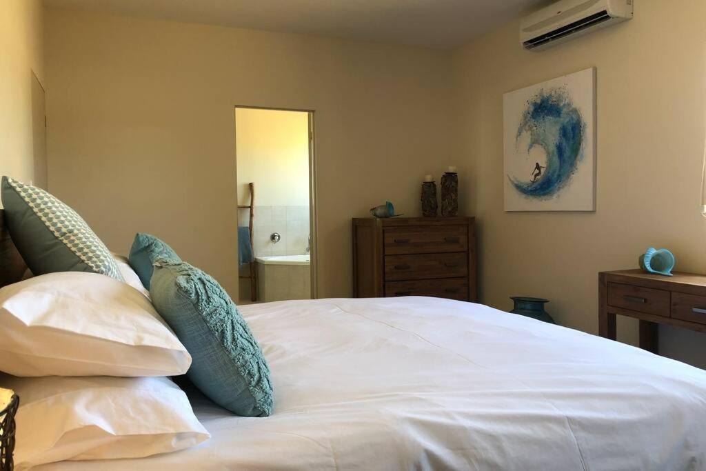Holiday home The Lookout Amazing Views - Free Wifi & Netflix