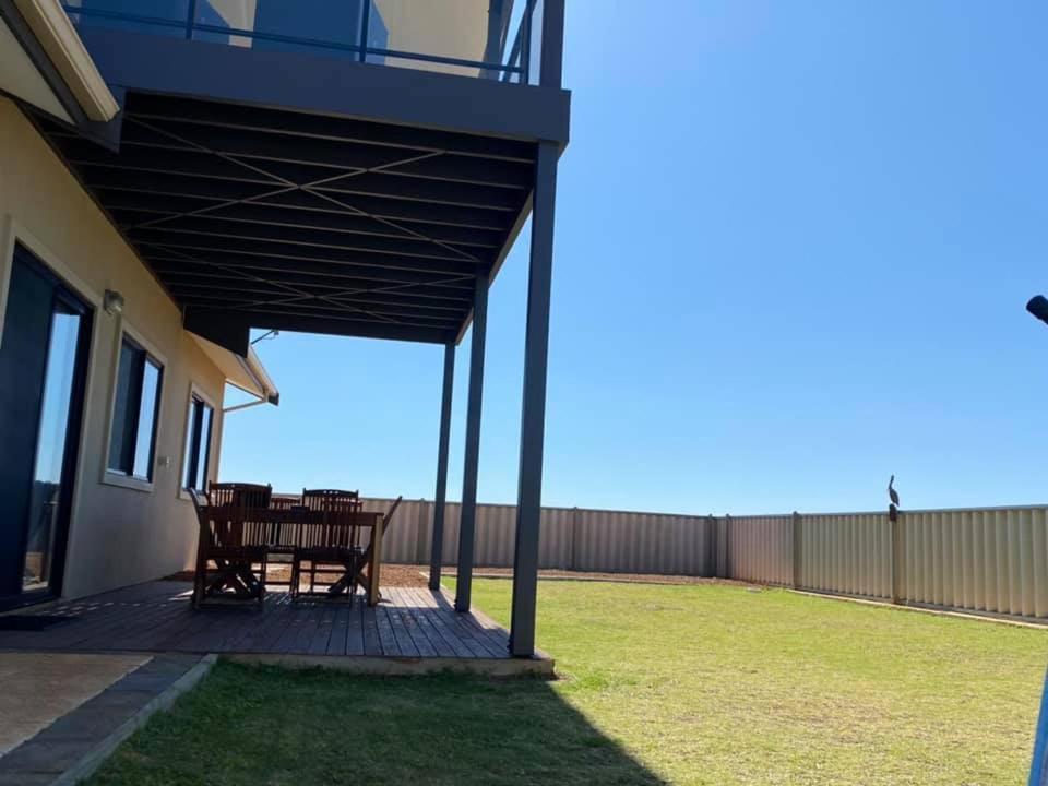 Holiday home The Lookout Amazing Views - Free Wifi & Netflix Kalbarri