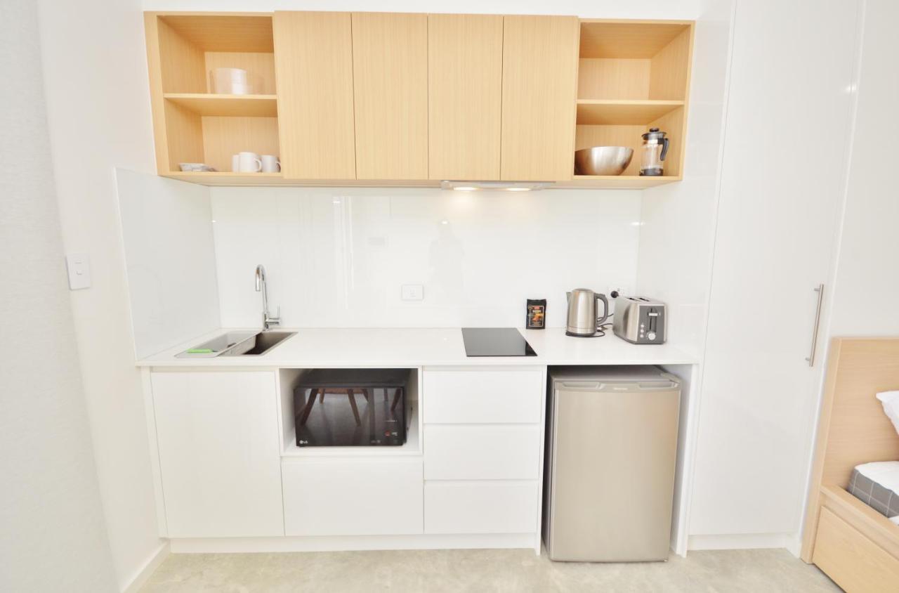 Apartment Visions - Wa *
