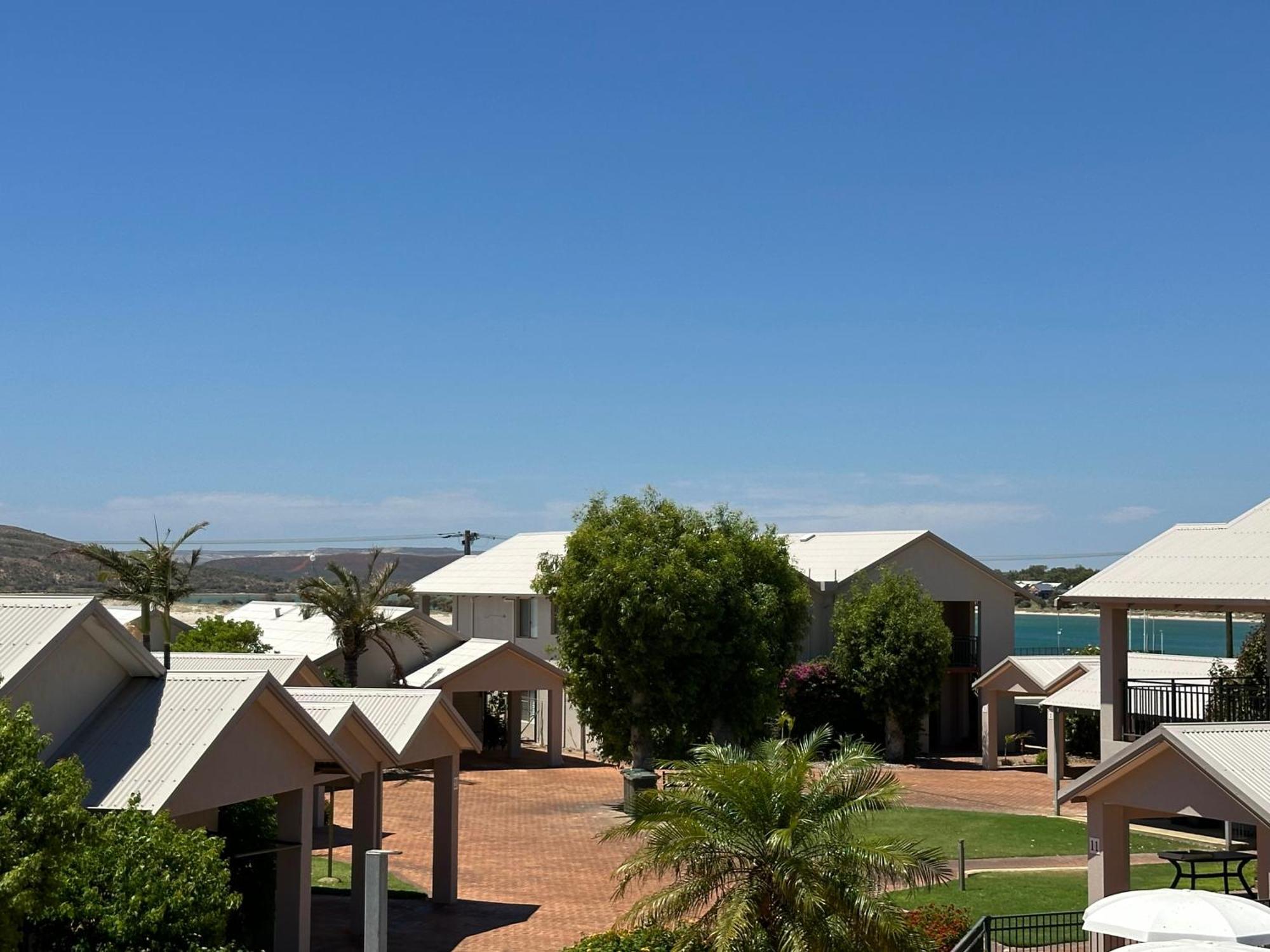 Pelican Shore 17 - Wa Villa