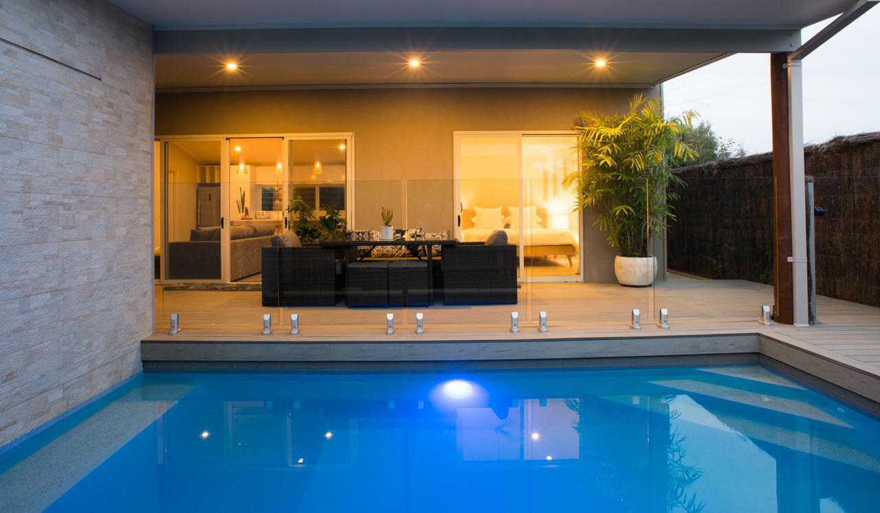 Sols Place Boutique Pool * Kalbarri