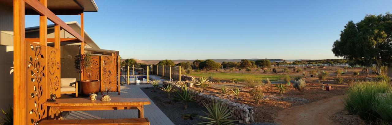 Guest house River Retreats *